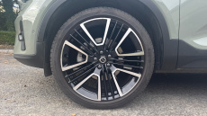 Volvo XC40 2.0 B3P Ultra Dark 5dr Auto Petrol Estate